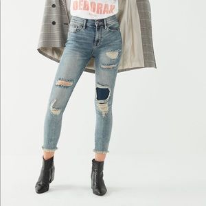 BDG Twig Crop High Rise Skinny Jeans - Distressed Patch 31W